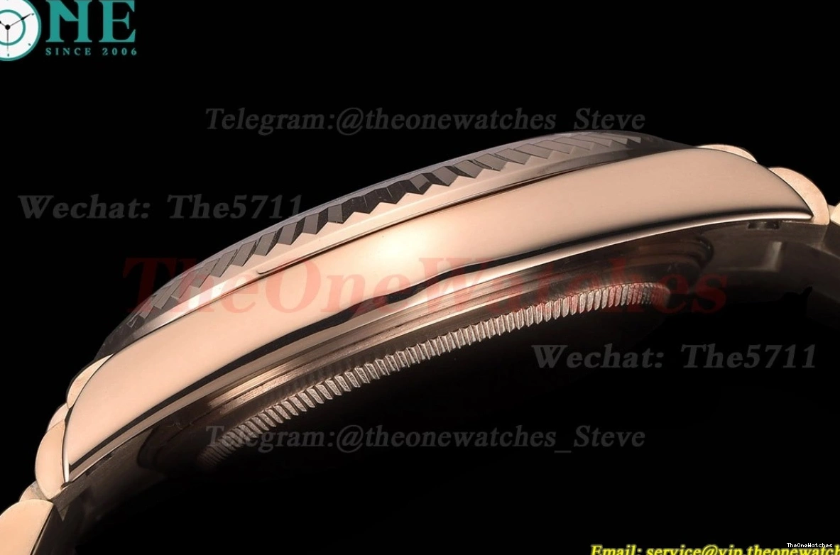 MY8215 GDF Daydate RG RG Dial White 40mm 0110